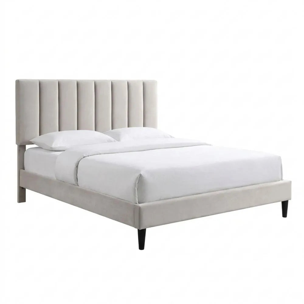 Polsterbett 140x200 cm mit gepolstertem Kopfteil, vertikale Steppung und Lattenrost, hoher Komfort, Beige